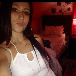 Meet your Posher, Casey